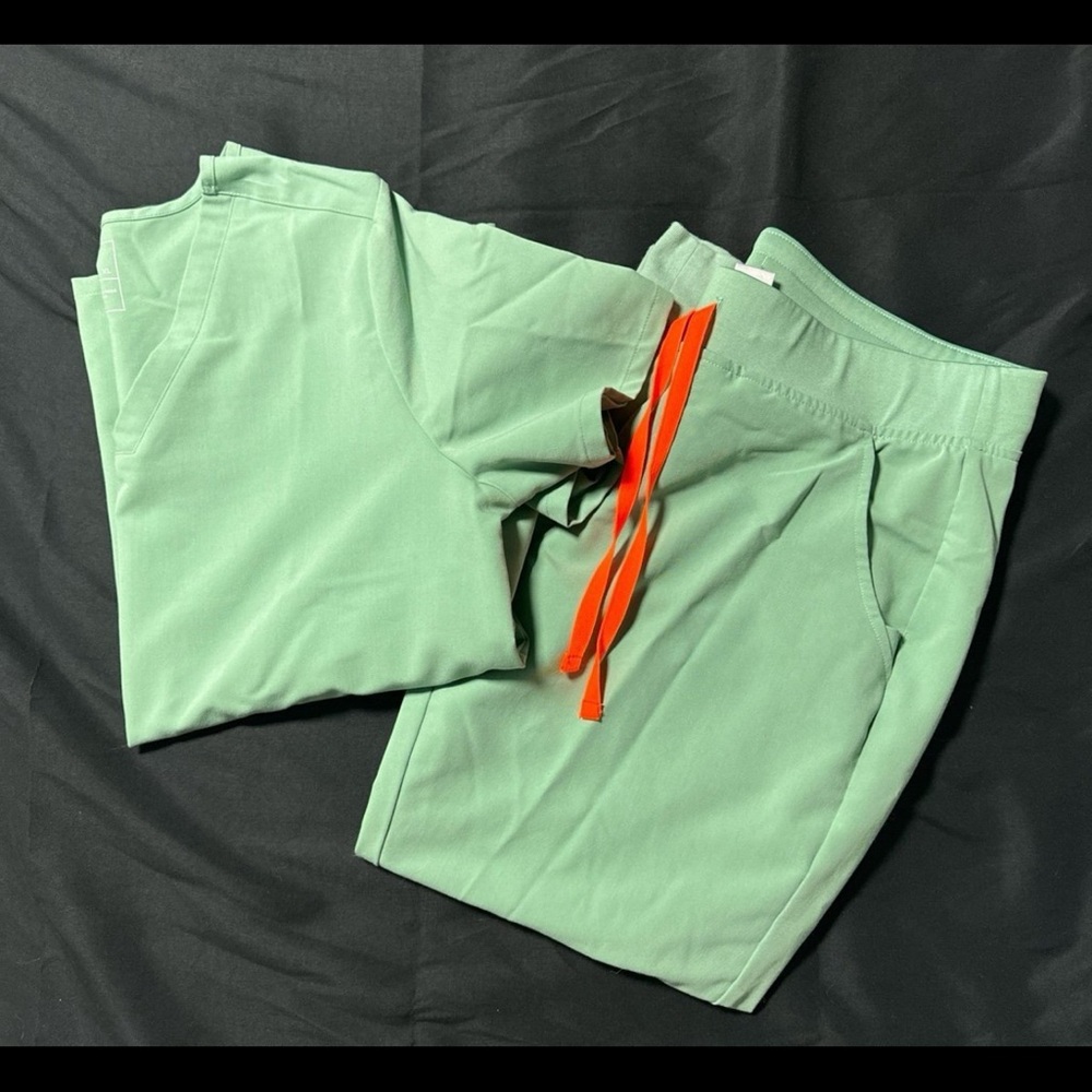 Figs Sage Green Scrub set